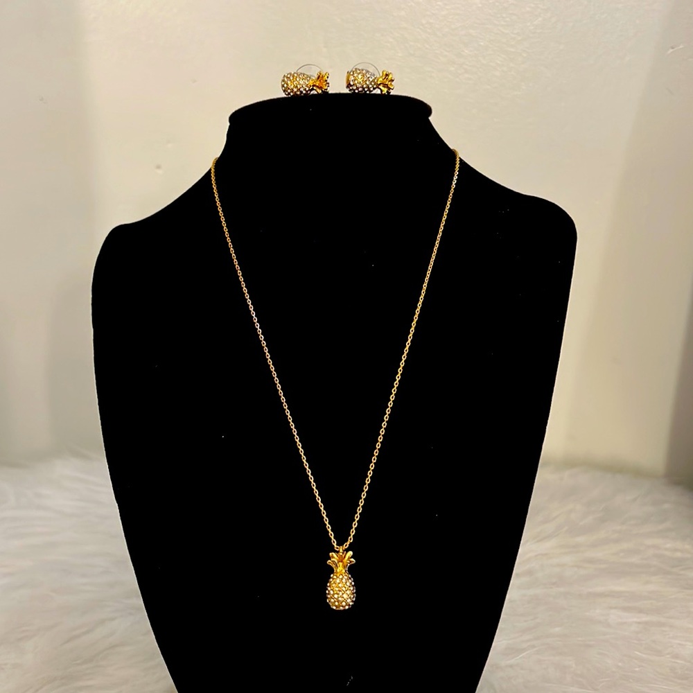 Kate Spade pineapple necklace/earrings